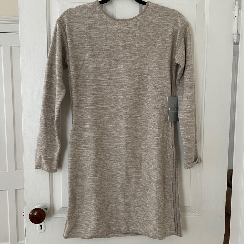 *NWT* Athleta Dress